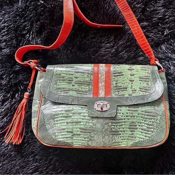 Faux Snakeskin Saddle Bag EUC Green & Orange Tassel Accent - Picture 12 of 12